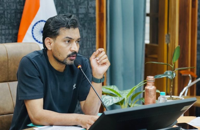 बड़ी खबर :देहरादून में आगामी विधानसभा चुनाव 2027 की तैयारी तेज। डीएम ने अधिकारियों को दिए ये अहम् निर्देश