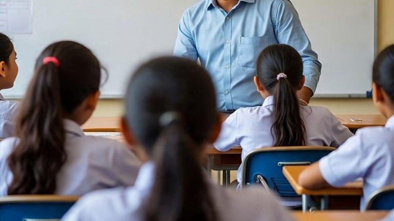 बड़ी खबर: दून के नामी स्कूल में हंगामा! शिक्षक पर छात्राओं से ‘बैड टच’, डायरेक्टर पर धमकाने और दबाव बनाने के आरोप