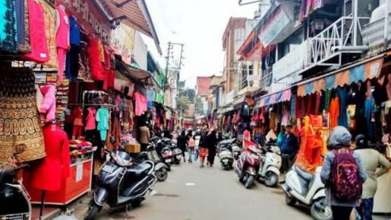 ब्रेकिंग: पल्टन बाजार में वाहनों की नो-एंट्री,अतिक्रमण पर चलेगा चलेगा डंडा